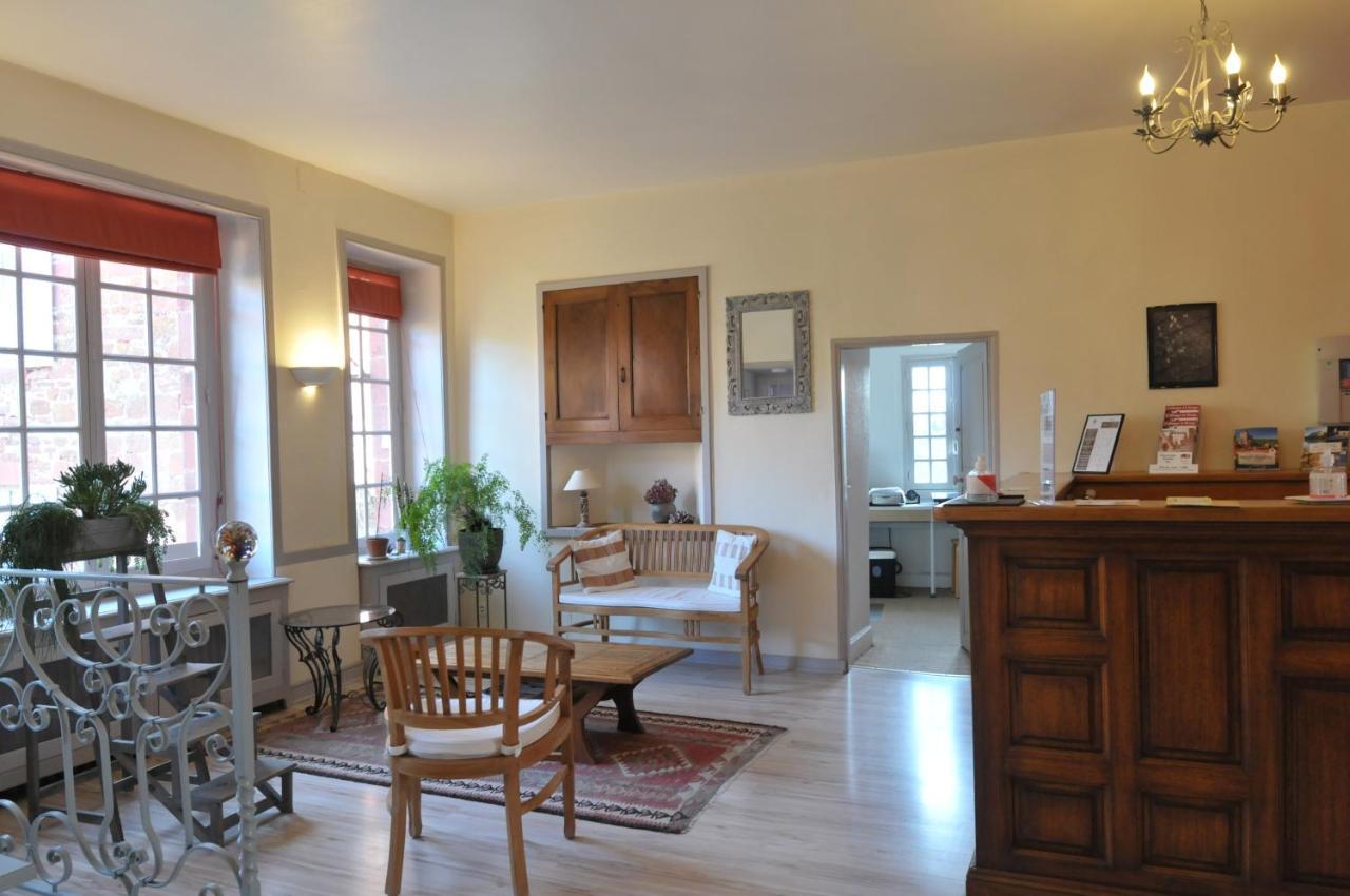 Отель Le Relais St Jacques Collonges-la-Rouge Экстерьер фото